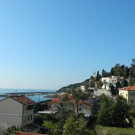 Residence Dei Fiori Bordighera Kültér fotó
