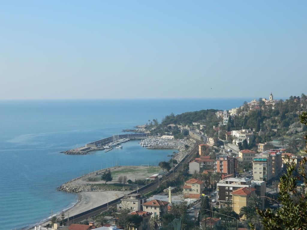 Residence Dei Fiori Bordighera Kültér fotó